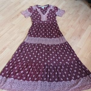 Knox Rose burgungy maxi dress